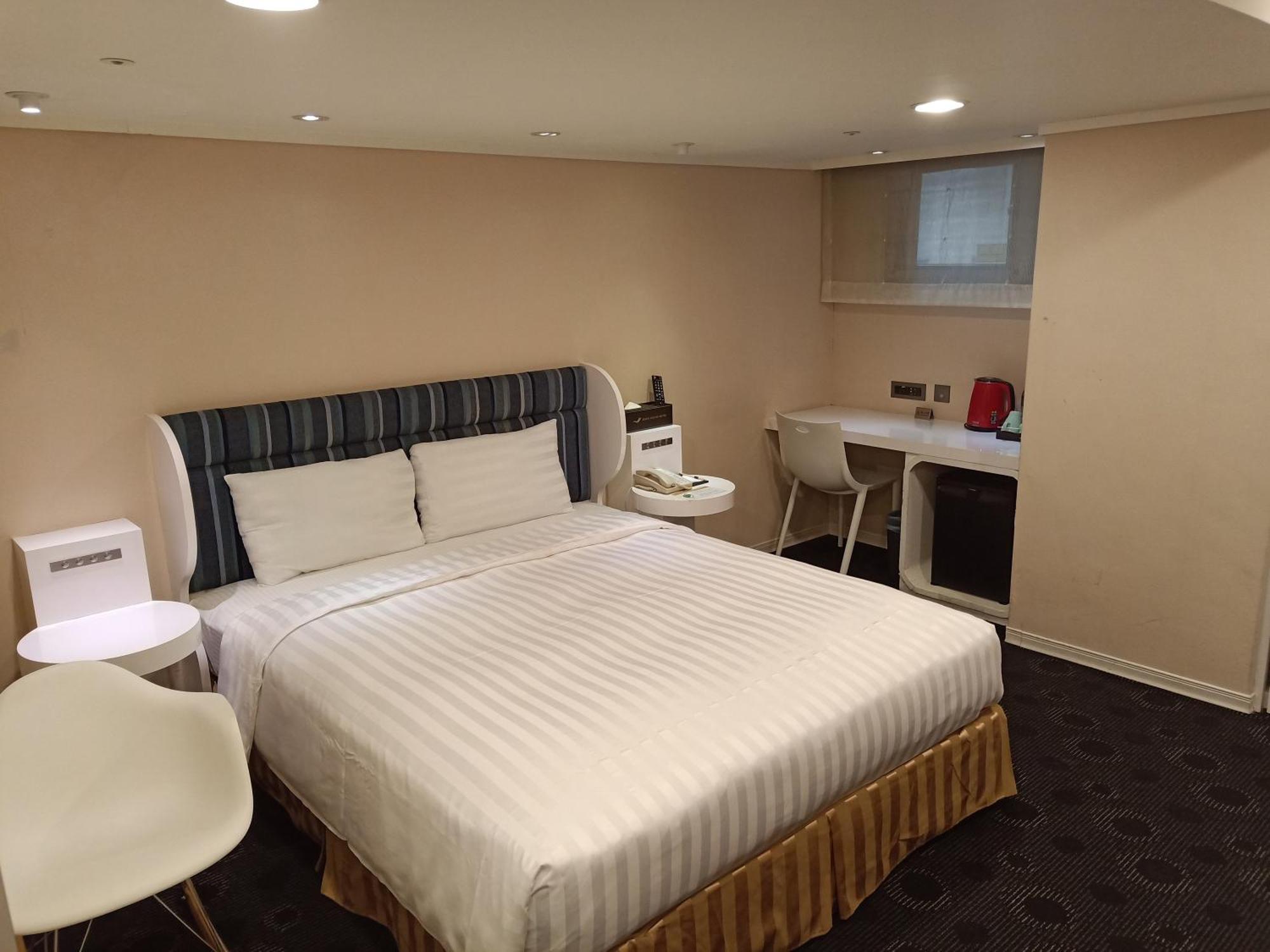 טאיפיי Ximen Airline Hotel מראה חיצוני תמונה